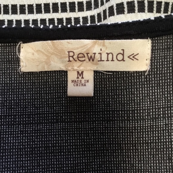 Tribal print dress in black and white - Picture 3 of 4